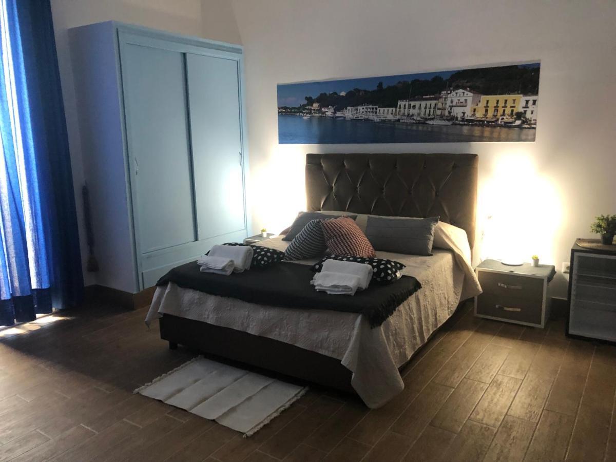 Casa Vacanze Riva Destra Ischia Exterior photo